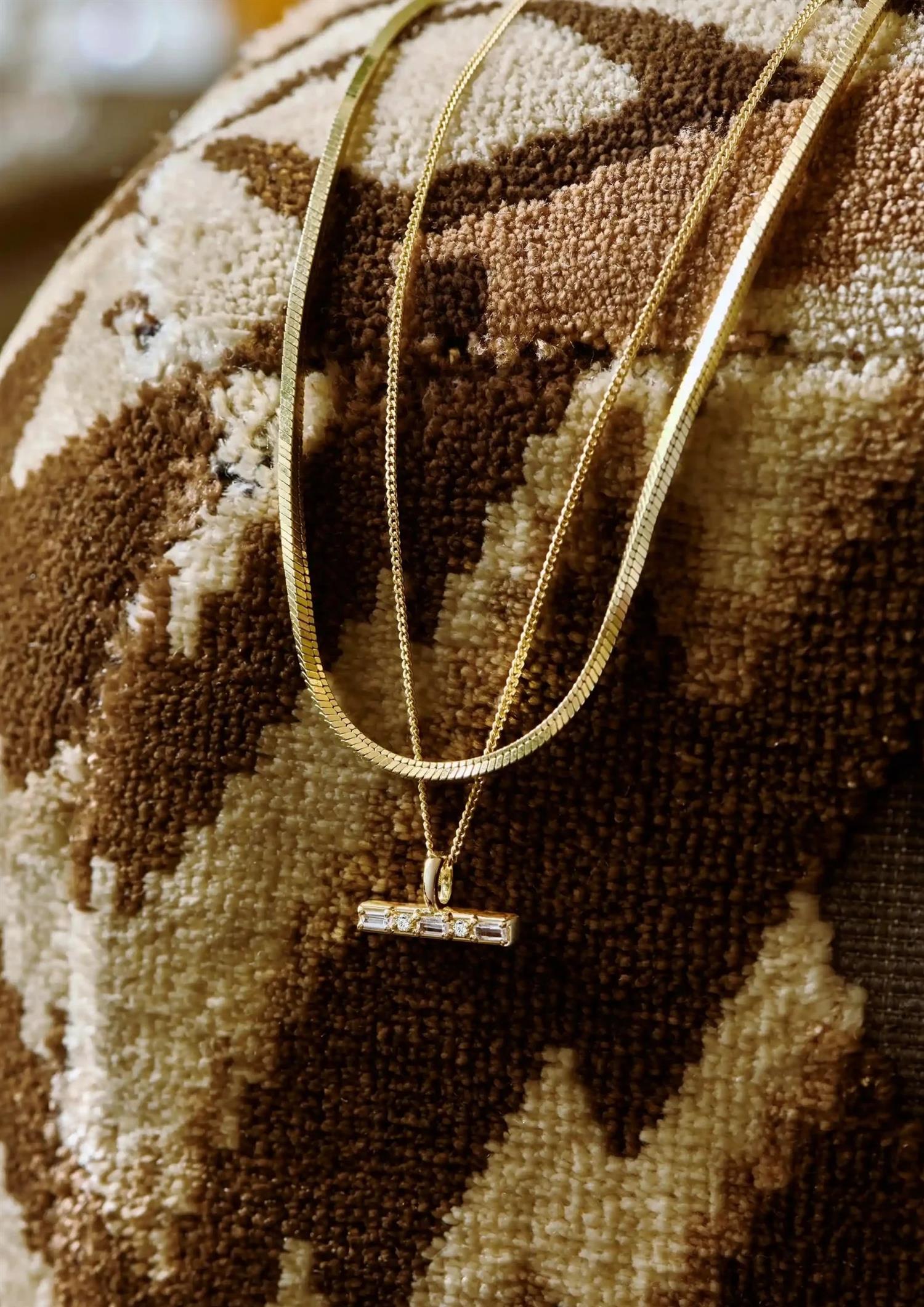 Lucy Williams T-Bar Stone Pendant Necklace (8435488260293)