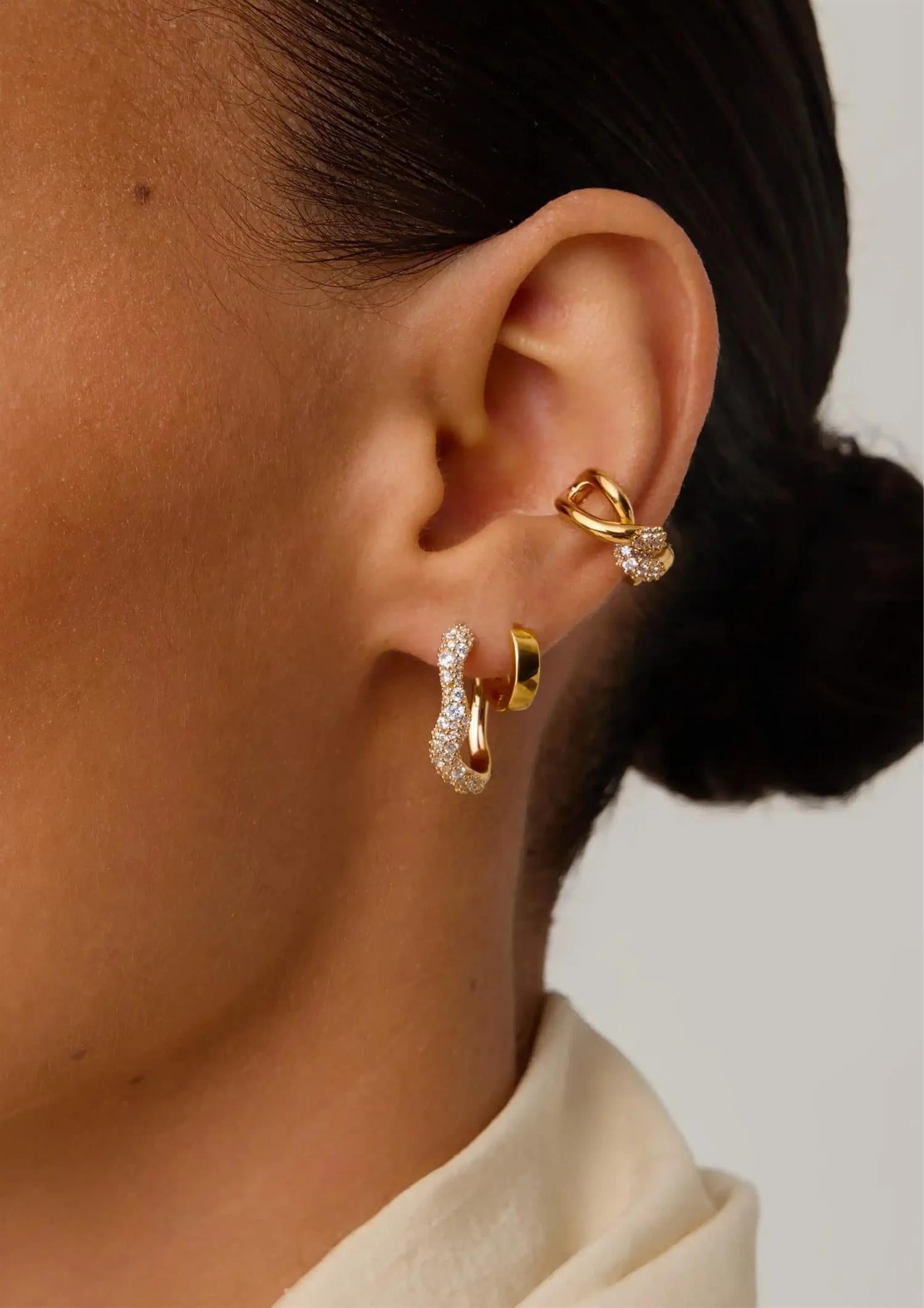 Molton Snow Small Hoop Earrings (8431972745413)