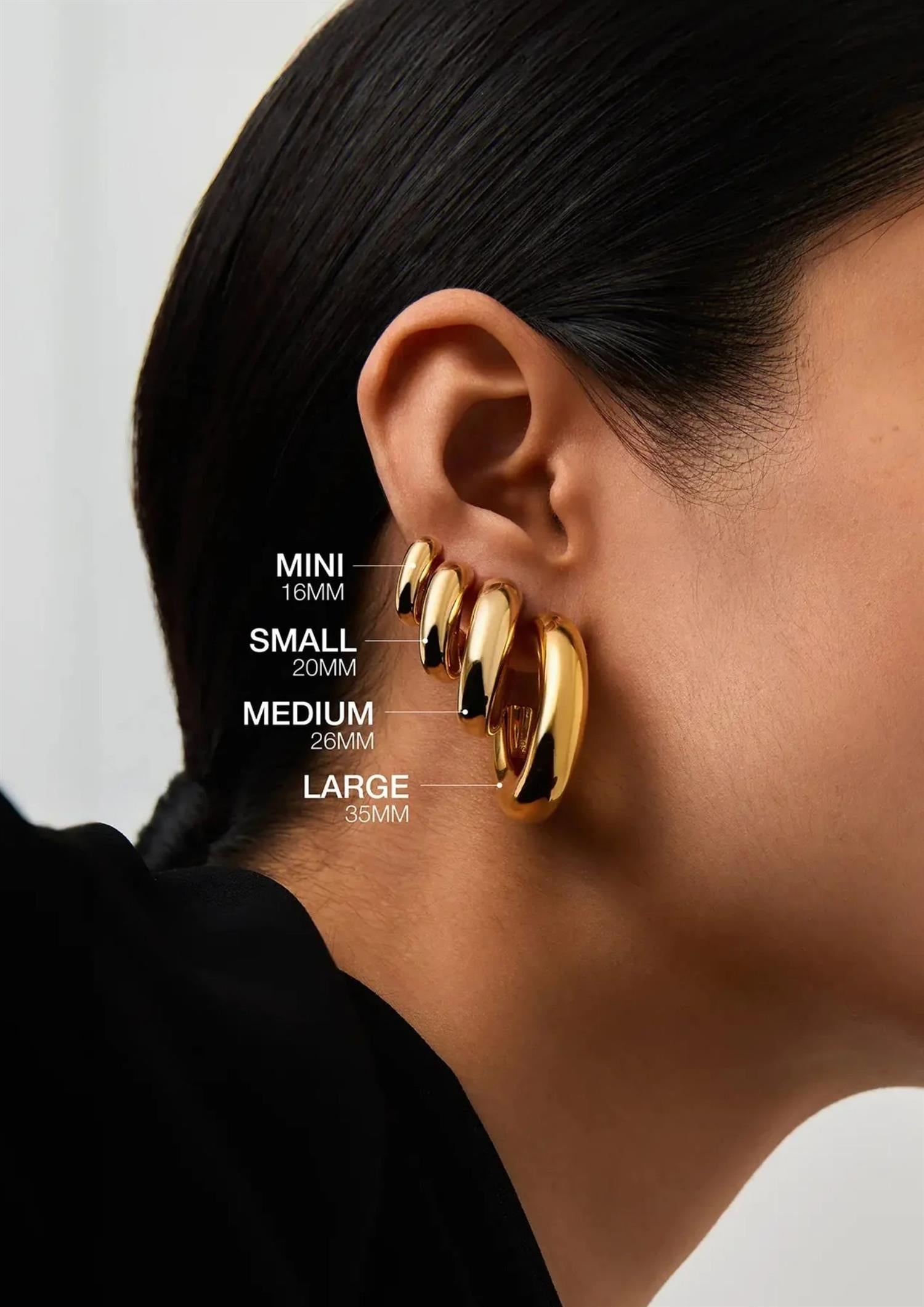 Chubby Medium Hoop Earrings (8431973171397)