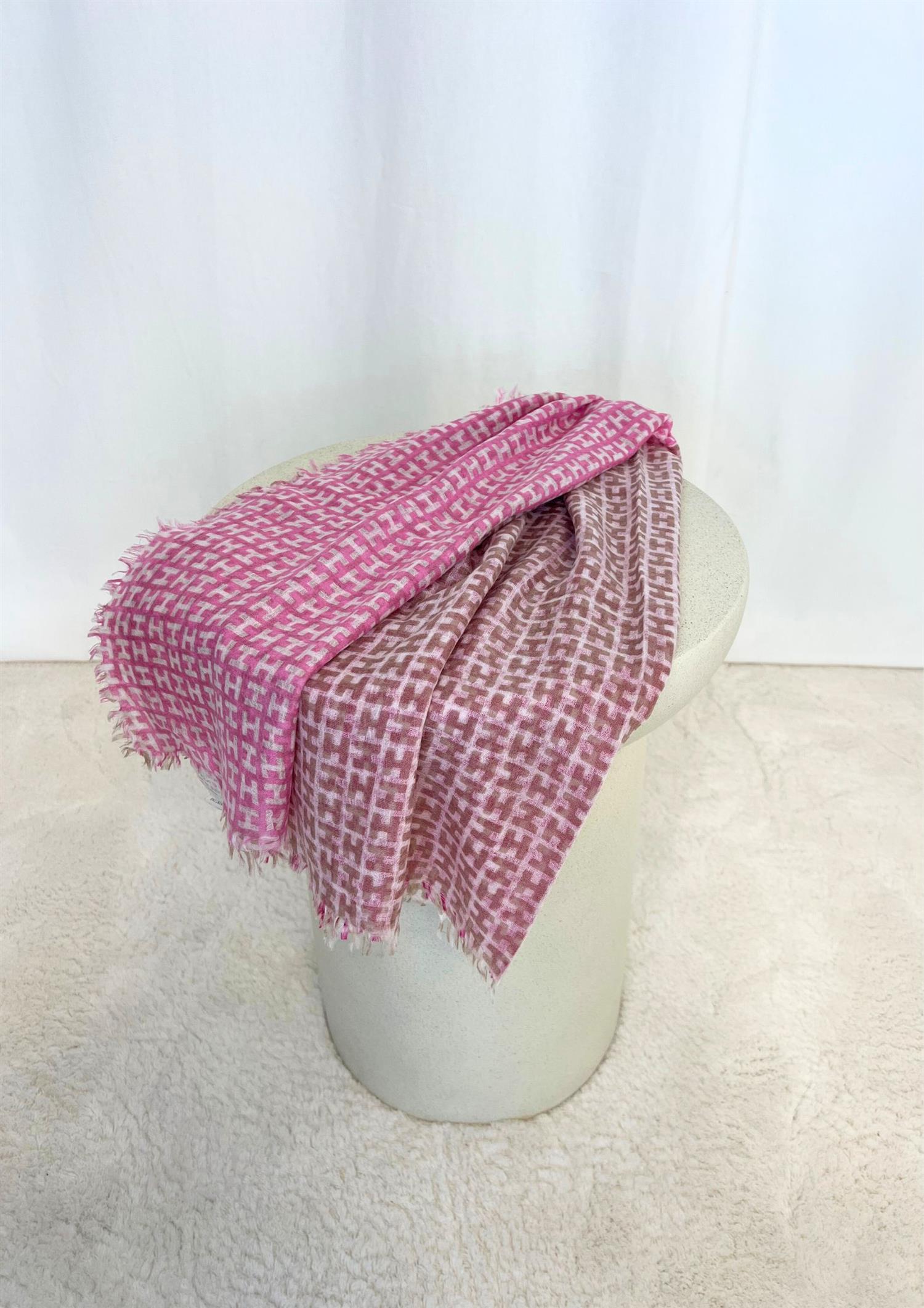 Raden Scarf (8439051780293)