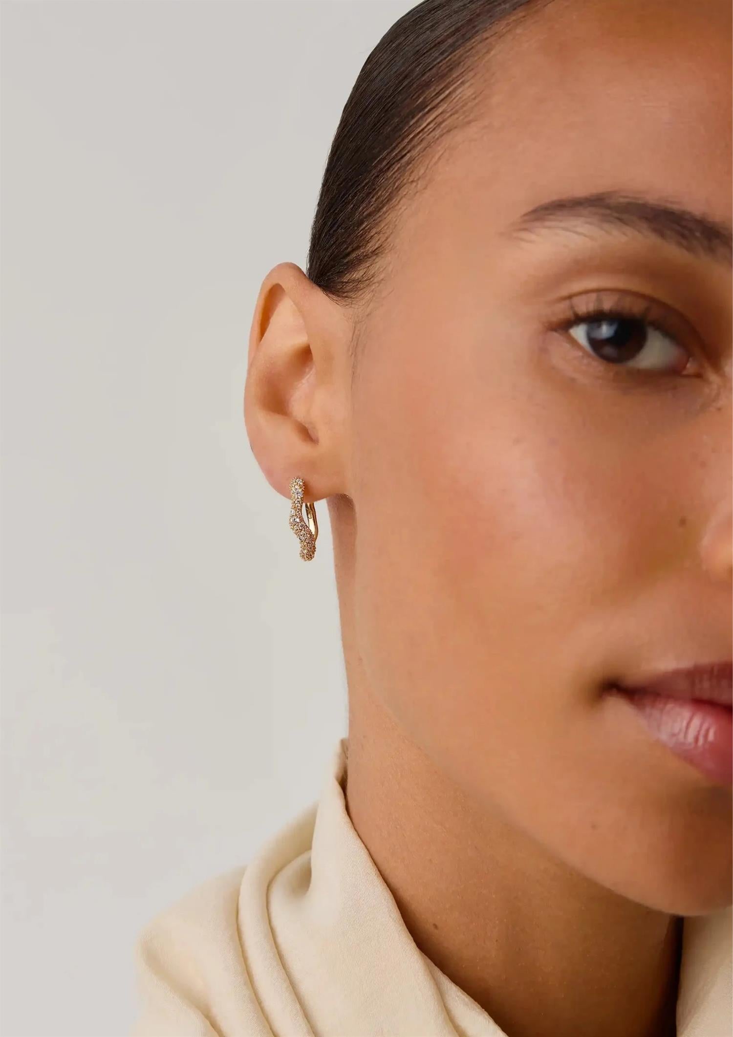 Molton Snow Small Hoop Earrings (8431972745413)