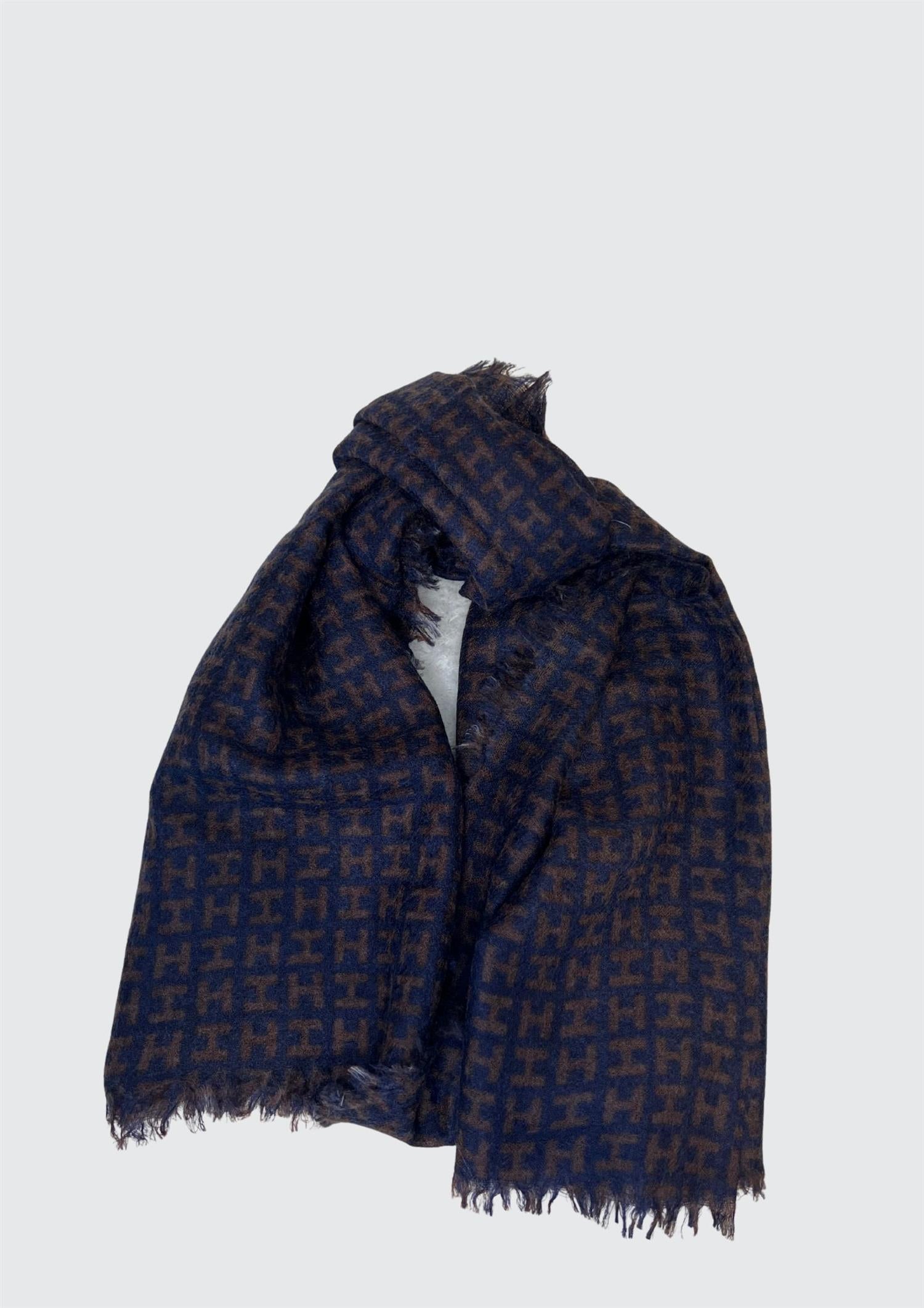 Raden Scarf (8409718653125)