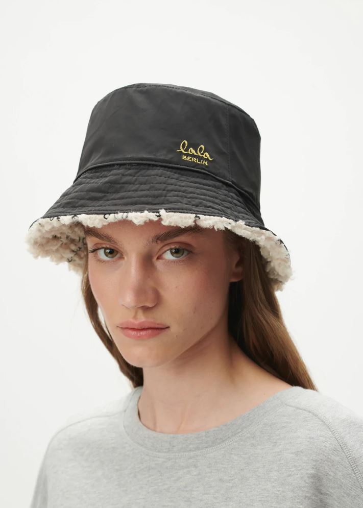 Lala Berlin Reversible Bucket Hat Holly (7233539506373)